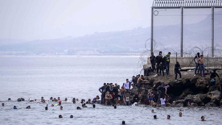 Best uncrossable rush in Spain